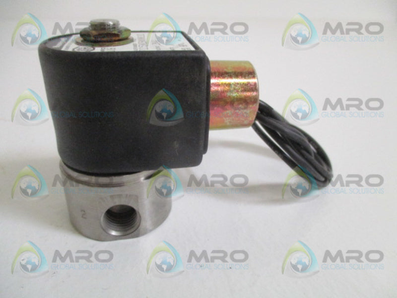 HONEYWELL 71215SN2GN00N0C111B2 SOLENOID VALVE *NEW IN BOX*
