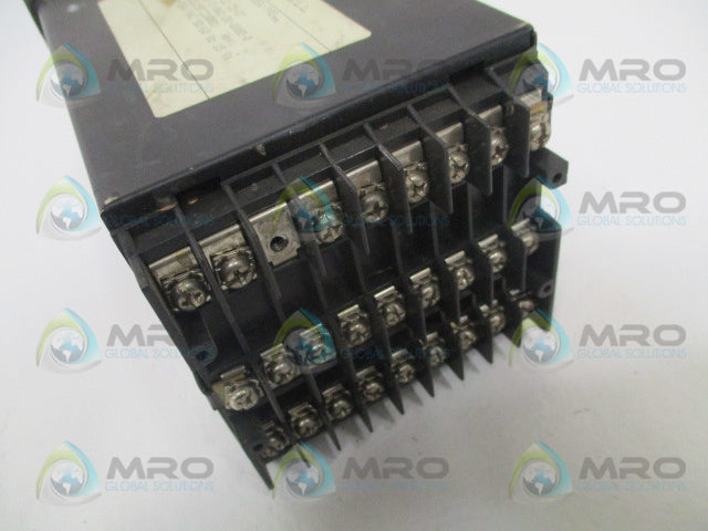 HONEYWELL UDC3000 VERSA-PRO DC300K-E-0A0-20-0000-0 TEMPERATURE CONTROLLER *USED*