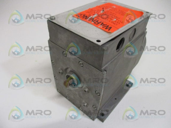 HONEYWELL M445A1117 MODUTROL MOTOR *USED*