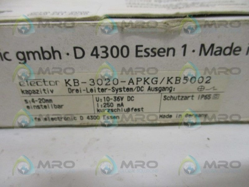 IFM EFECTOR KB5002 CAPACITIVE SENSOR *NEW IN BOX*