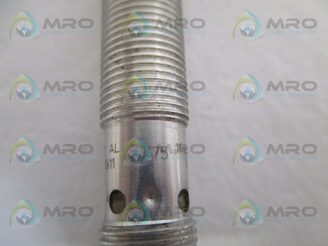 IFM EFECTOR IF5775 INDUCTIVE SENSOR *NEW IN BOX*