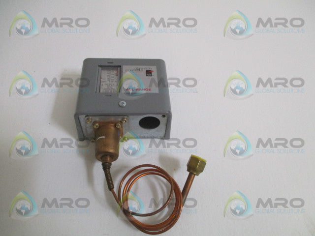 JOHNSON CONTROLS P70AA-118 PRESSURE CONTROL *NEW NO BOX*