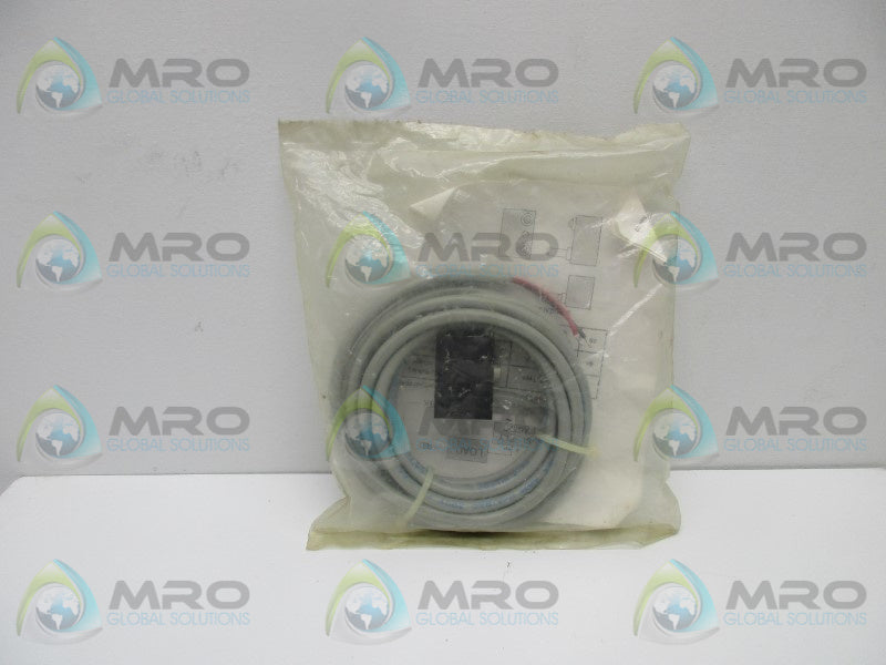 GREENCO GRS-1004 REED SWITCH 240V 30V 1 AMP * FACTORY BAG *