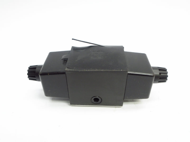 PARKER D3W3CNYC 110/120V 0.79-0.93A 5000PSI NSMP