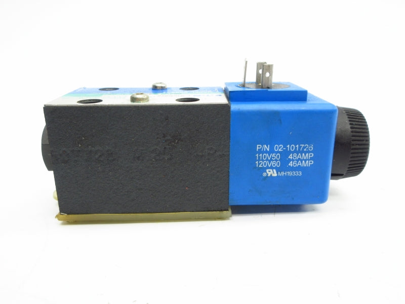 VICKERS DG4V3S2AMUB560 110/120V .48/.46A 5000PSI UNMP