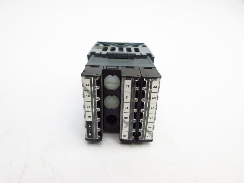 EUROTHERM 3216/CC/VH/RRXX/R/XXX/G/ENG/ENG NSNP