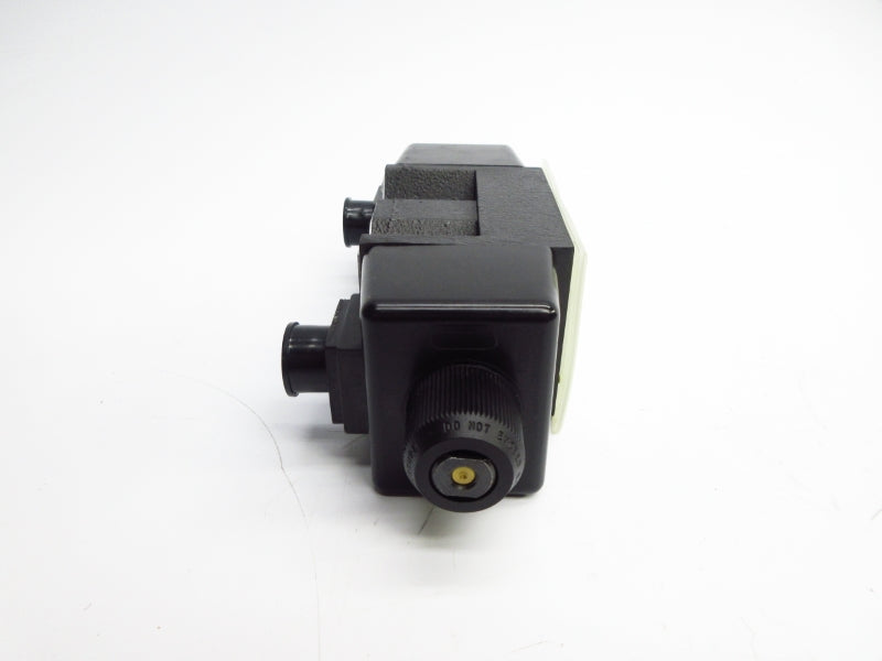 VICKERS DG4V52CMUEK620 459156 4500PSI NSNP