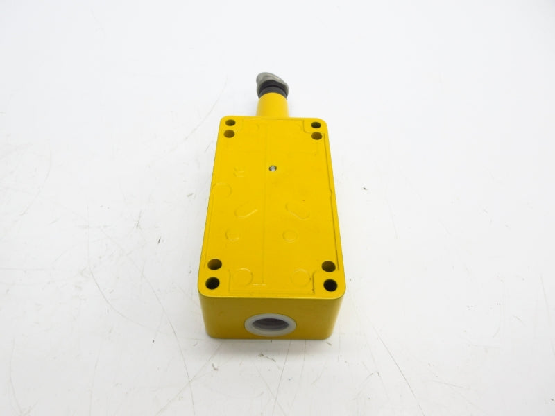 ALLEN BRADLEY 440E-L13043 SER. E (AS PICTURED) (WH) NSMP