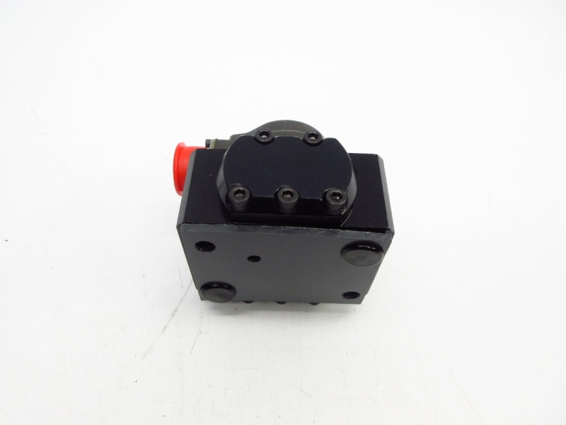VICKERS SM4-201557-80/40-10 682121 NSNP