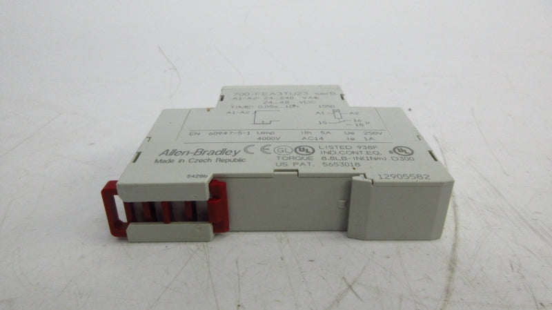 ALLEN BRADLEY 700-FEA3TU23 SER. B 24-240VAC 5A (WH) NSMP