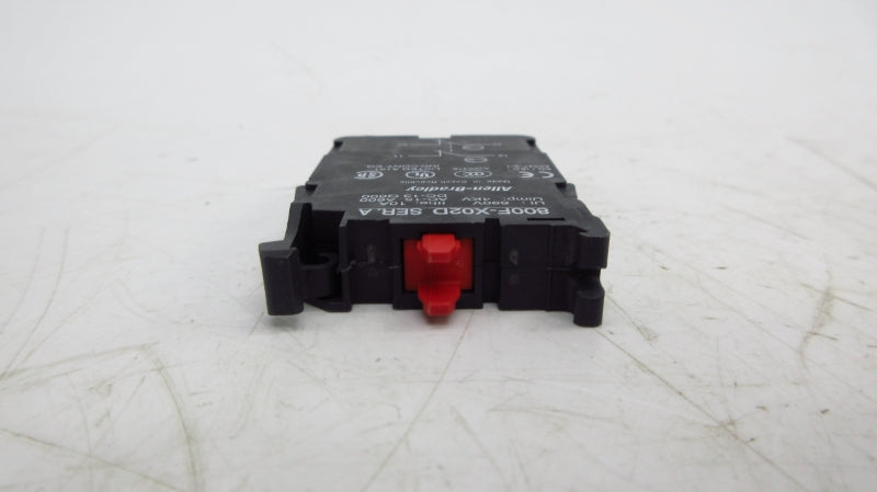 ALLEN BRADLEY 800F-X02D SER. A 690V 10A NSNP