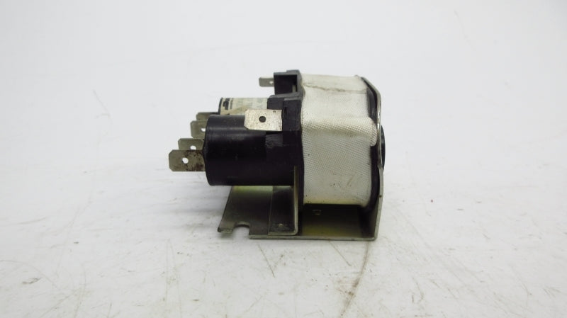 DURAKOOL AFM220303 120V 20A NSNP