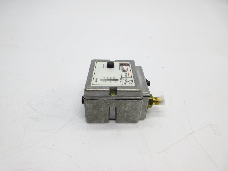 JOHNSON CONTROLS P77BEB-9350 400V NSMP
