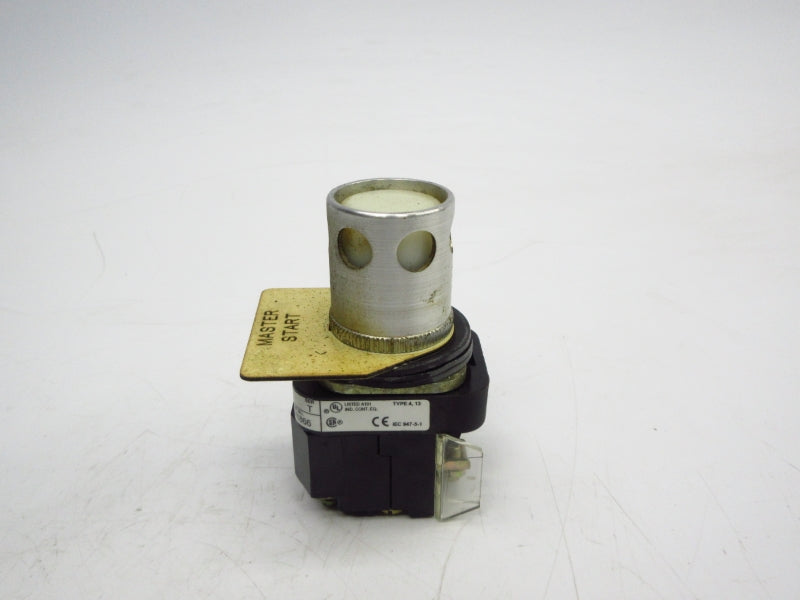 ALLEN BRADLEY 800T-PA16 SER. T 120V UNMP