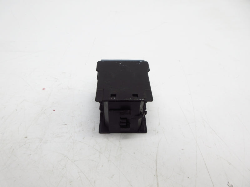 SIEMENS 3RH2911-2FB22 240V 10A NSNP