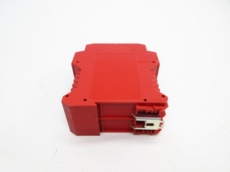 ALLEN BRADLEY 440R-M23141 SER. B 115VAC (WH) NSMP