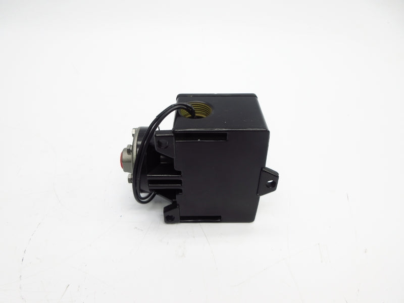ASHCROFT B420VXFM 125/250VAC 15A 100PSI NSMP