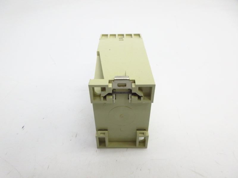 ALLEN BRADLEY 817-MD SER. A 500VAC 10A (BR/WH) NSMP