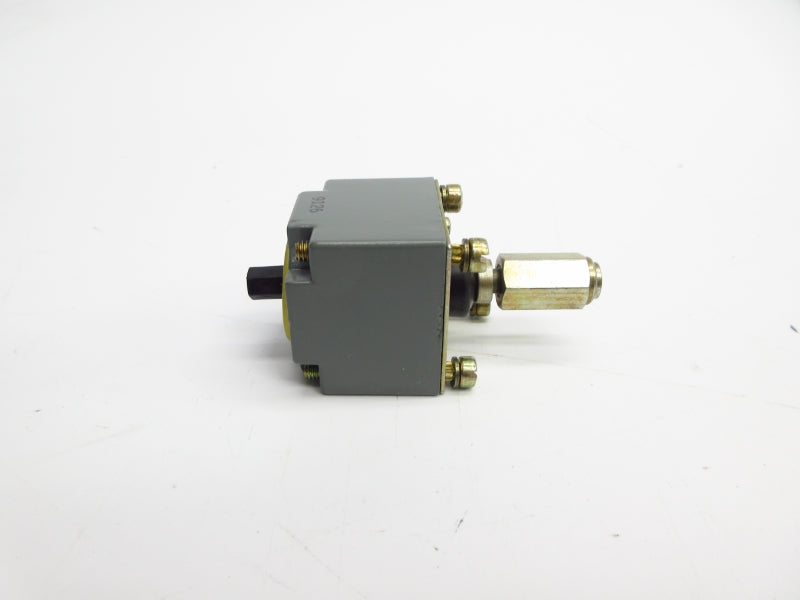 ALLEN BRADLEY 40146-013-65 (BK/YL) NSMP