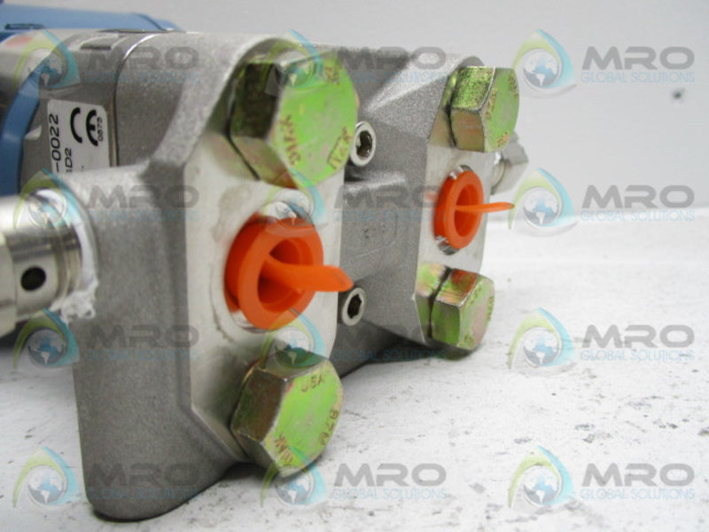 ROSEMOUNT 3051CD2A22A1AB4M5E5L5 PRESSURE TRANSMITTER * NEW IN  BOX *