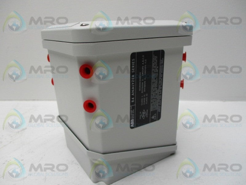 ABB TB84EC1000310 CONDUCTIVITY ANALYZER  NEW IN BOX *