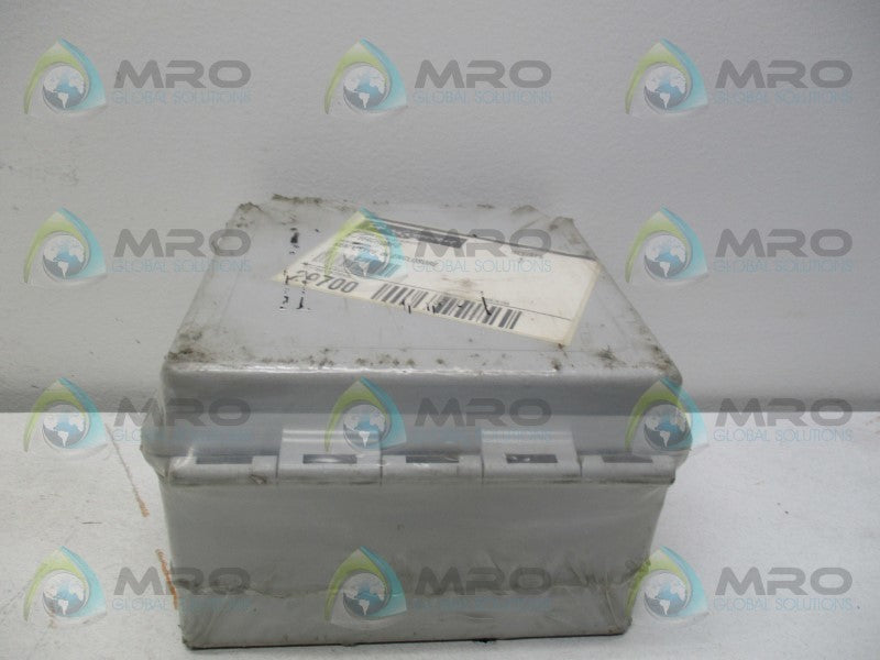 HOFFMAN A-664CHQRFG ENCLOSURE * NEW IN ORIGINAL PACKAGE *