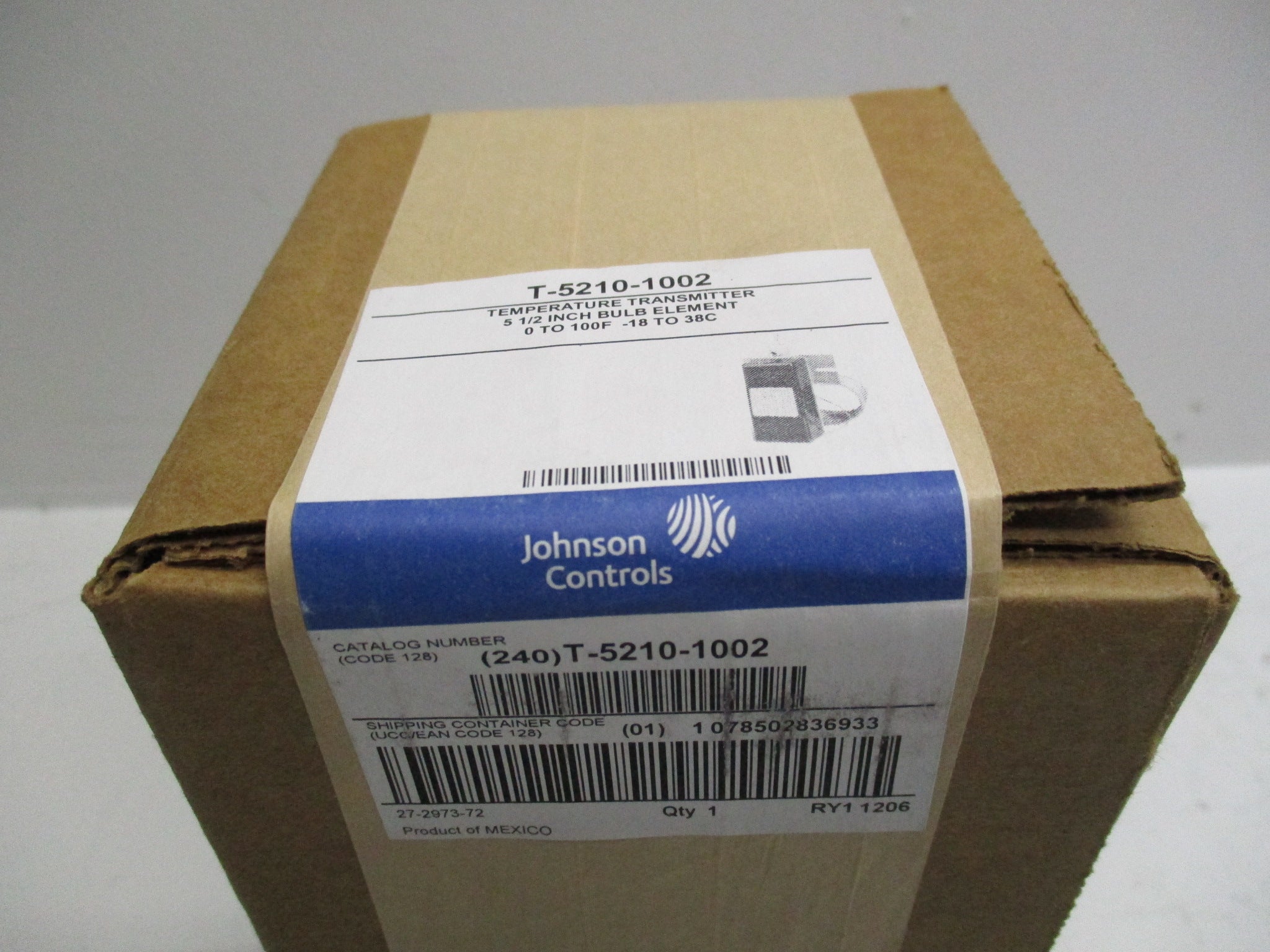 JOHNSON CONTROLS T-5210-1002 TEMPERATURE TRANSMITTER 5-1/2" BULB ELEMENT 0 TO 100F * FACTORY SEALED *