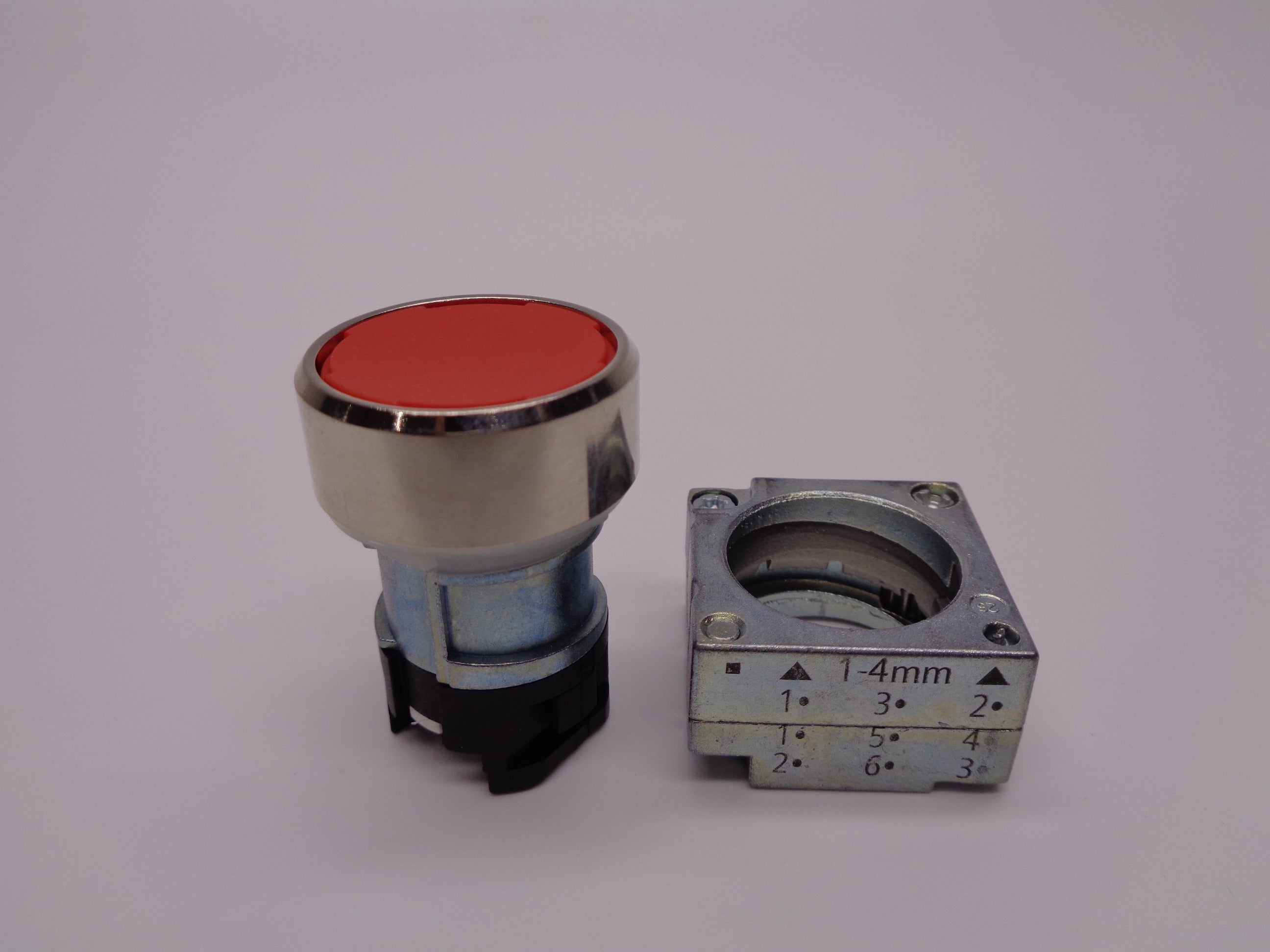 SIEMENS 3SB3500-0AA21 NSMP