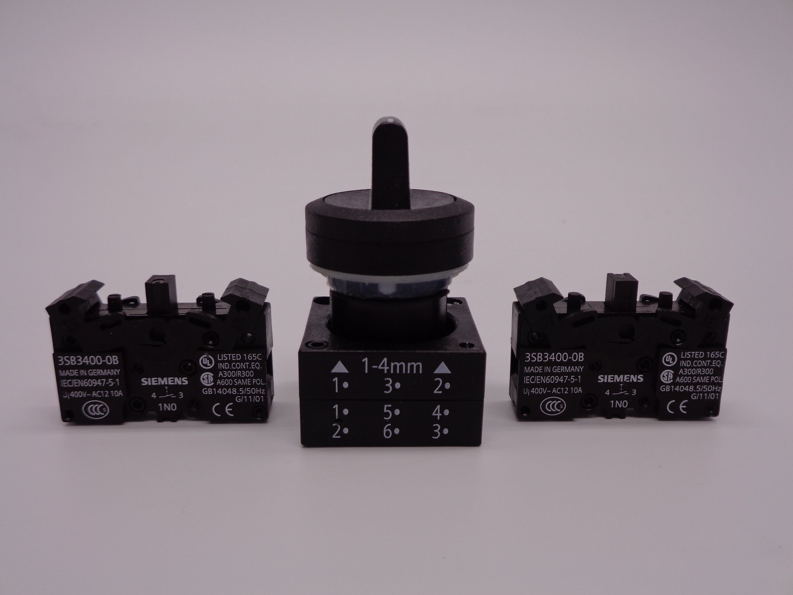 SIEMENS 3SB3210-2DA11 NSMP