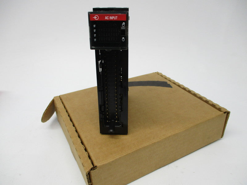 ALLEN BRADLEY 1756-IA32 SER. A F/W 3.2 NSMP