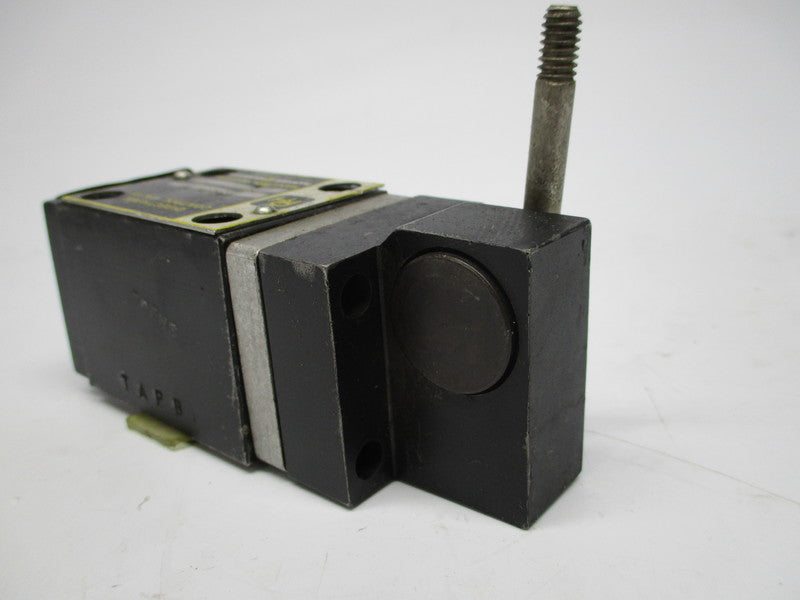 PARKER HANNIFIN 4MD-01-ZF UNMP