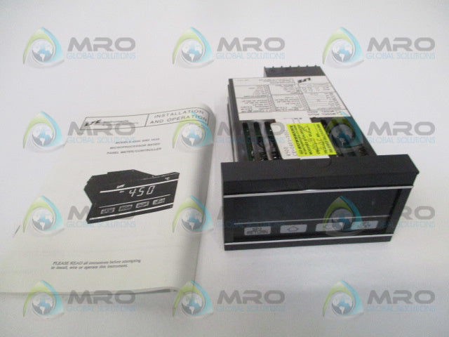 LFE DIGITAL INSTRUMENTS 4500 CE-0401-3002 PANE MOUNT METER 0-200 FPM*NEW IN BOX*