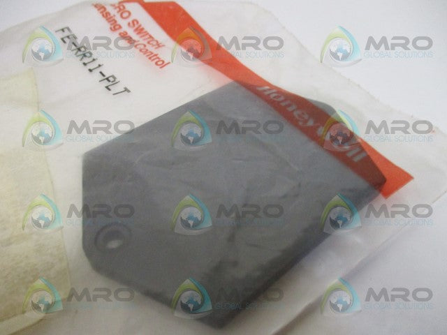 HONEYWELL FE-RR11-PLT PHOTOELECTRIC REFLECTOR *NEW IN FACTORY BAG*
