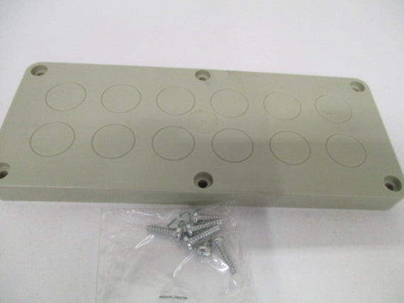 RITTAL KL1581 PLASTIC GLAND PLATE *NEW NO BOX*