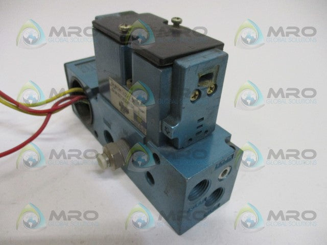 MAC 82A-BA-CKA-TM-DDA7-1DK SOLENOID VALVE (AS PICTURED) *USED*