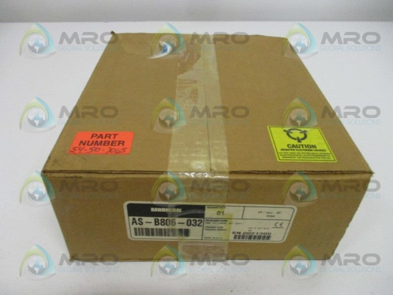 AEG MODICON AS-B806-032 OUTPUT MODULE *NEW IN BOX*