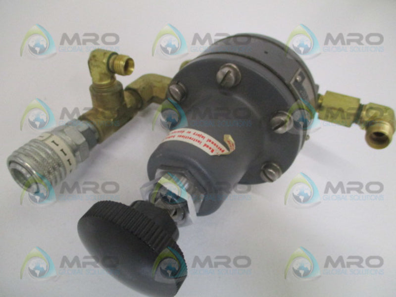 MOORE NULLMATIC 40-15 14870-4/140J PRESSURE REGULATOR *USED*