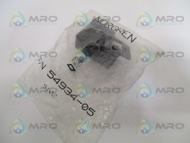 NORGREN 54934-05 SOLENOID VALVE CONNECTOR *NEW IN FACTORY BAG*