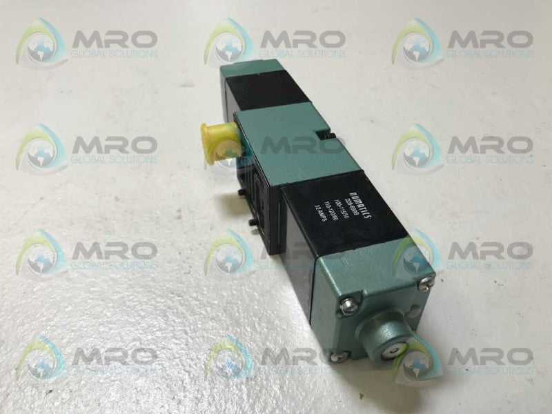 NUMATICS 152SS500K000030 SOLENOID VALVE *NEW NO BOX*