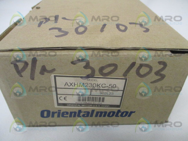 ORIENTAL MOTOR VEXTA AXHM230KC-50 BRUSHLESS DC MOTOR *NEW IN BOX*