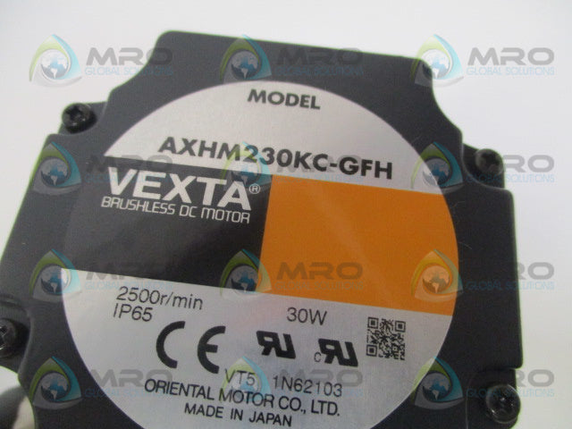 ORIENTAL MOTOR VEXTA AXHM230KC-50 BRUSHLESS DC MOTOR *NEW IN BOX*