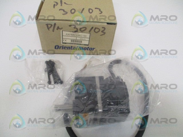 ORIENTAL MOTOR VEXTA AXHM230KC-50 BRUSHLESS DC MOTOR *NEW IN BOX*