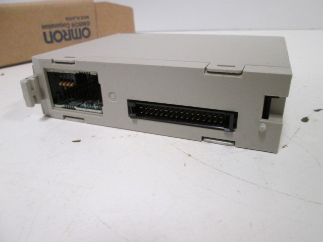Omron C200HAD003    NSFP ** GENUINE ** C200H AD003