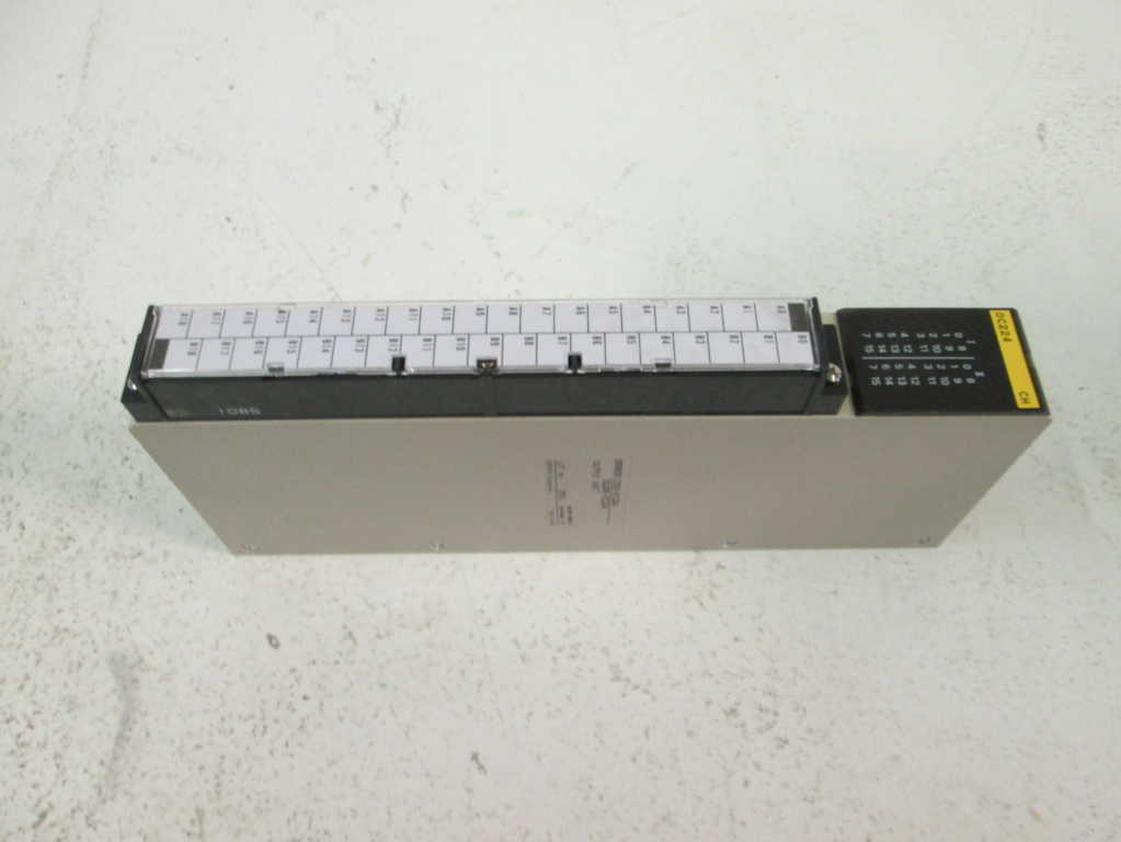 Omron C500OC224 / 3G2ASOC224    NSFP ** GENUINE **  C500 OC224