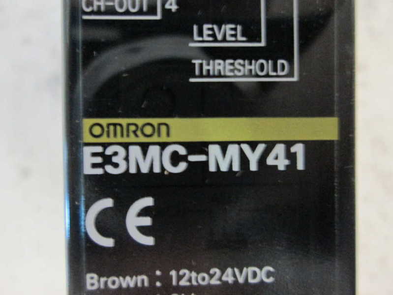 Omron E3MCMY41   NSFP ** GENUINE **  1224VDC  E3M CMY41