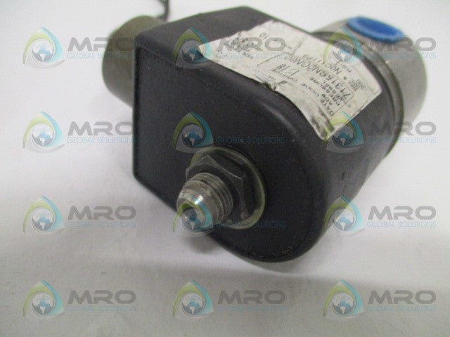 PARKER 71315SN2GN00N0C111P3 3-WAY SOLENOID VALVE *NEW NO BOX*