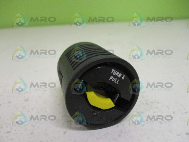 PASS & SEYMOUR TURNLOK L515-PCN PLUG *NEW IN BOX*