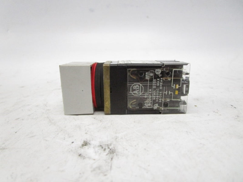 ALLEN BRADLEY 800MS-24HX2B SER. B 300VAC (AS PICTURED) NSNP