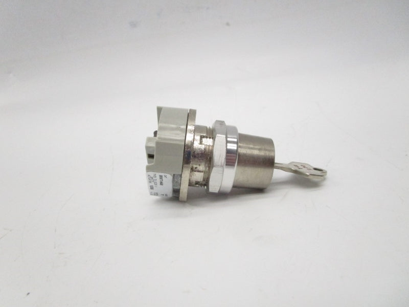 ALLEN BRADLEY 800T-H48 SER. T UNMP