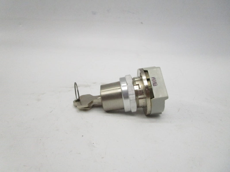 ALLEN BRADLEY 800T-H3104 SER. T (WH) NSMP